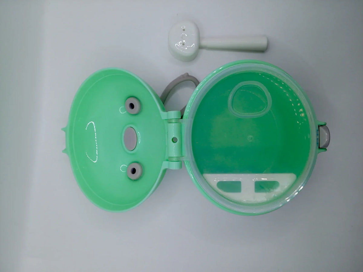 Portable Baby Milk Powder Dispenser Box – 110ml, 0% BPA (Pop-up Handle) | Baby Discovery